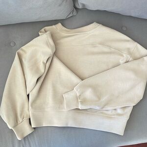 Lululemon softstreme cropped sweater